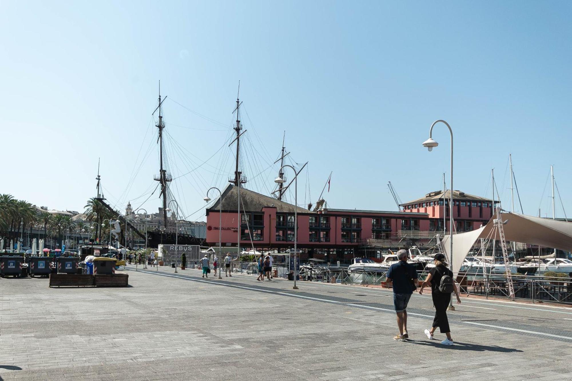 La Mansarda Del Principe, Vicoli, Acquario E Lanterna Apartment Genoa Exterior photo